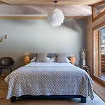 Hotel Les Mazots Du Clos 5*