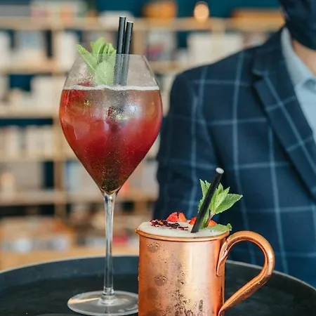 מלון Les Mazots Du Clos 5*