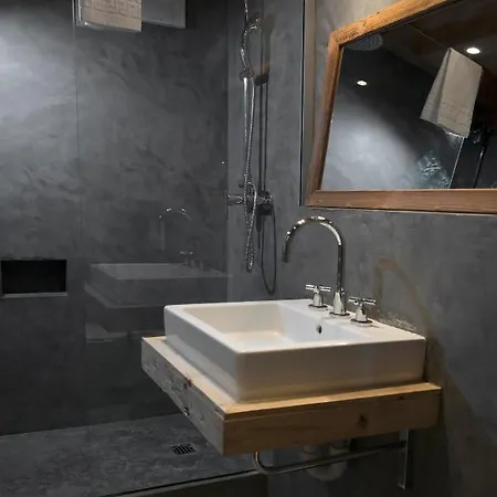 Les Mazots Du Clos וילארס-סור-אולון