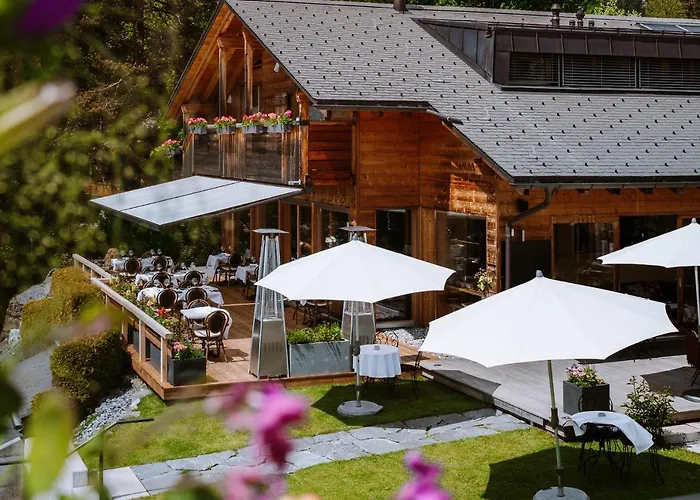 Les Mazots Du Clos Hotel 5*