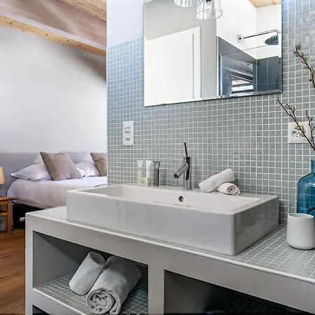 Hotel Les Mazots Du Clos 5*