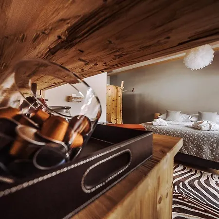 Les Mazots Du Clos Hotel 5*